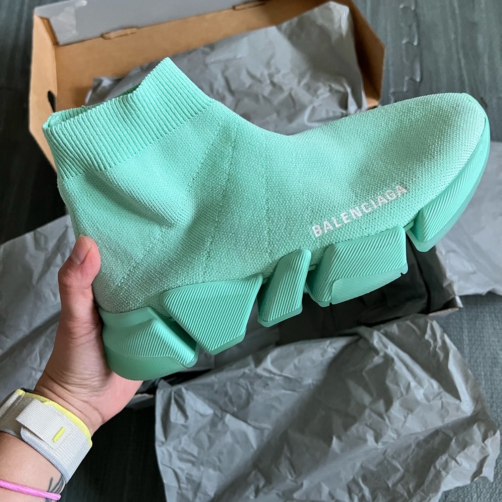 Preloved Balenciagas Speed 2.0 LT Knit